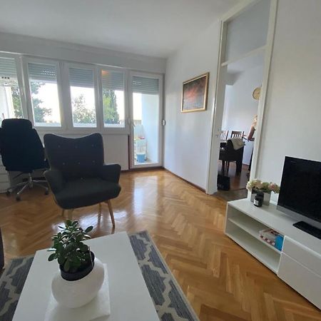 2 Bedroom Apartment/Parking/Market 斯普利特 外观 照片