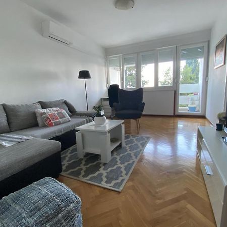 2 Bedroom Apartment/Parking/Market 斯普利特 外观 照片