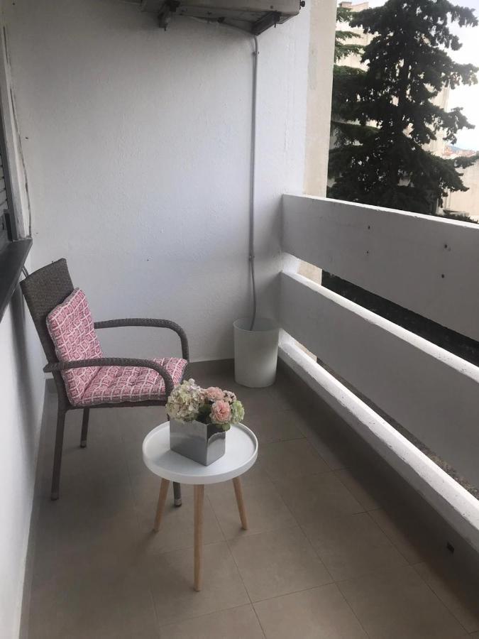 2 Bedroom Apartment/Parking/Market 斯普利特 外观 照片