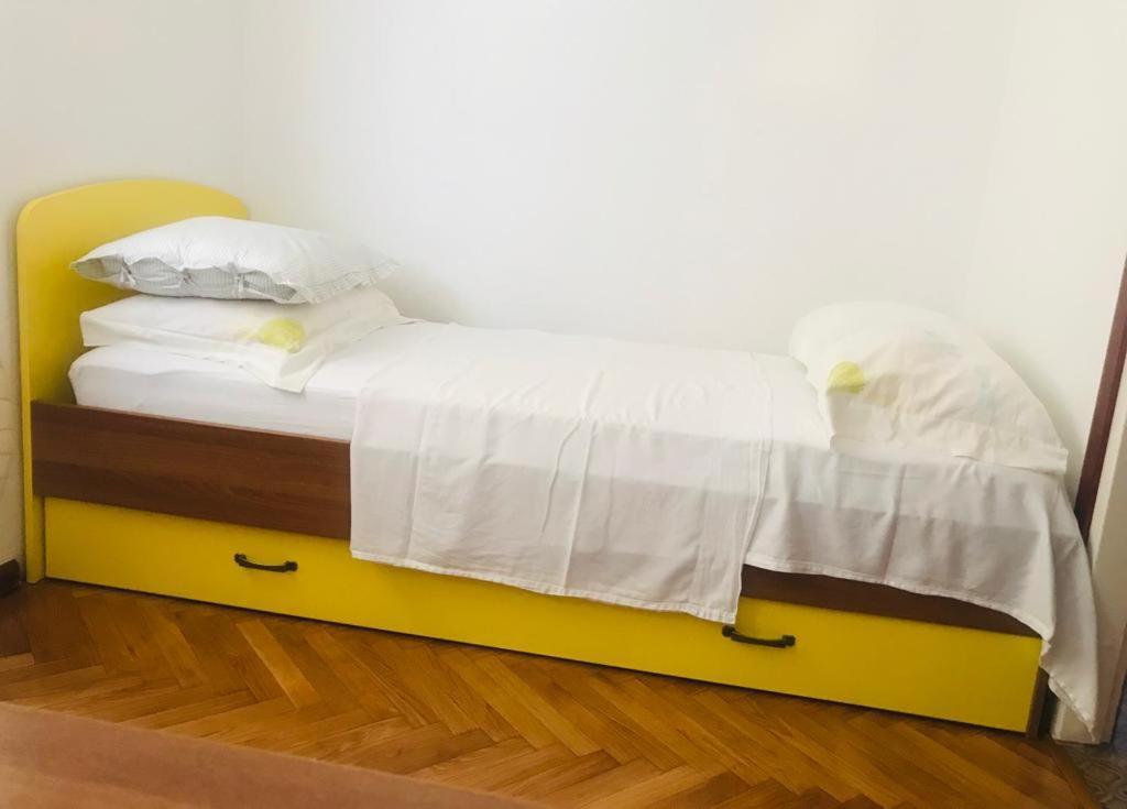 2 Bedroom Apartment/Parking/Market 斯普利特 外观 照片
